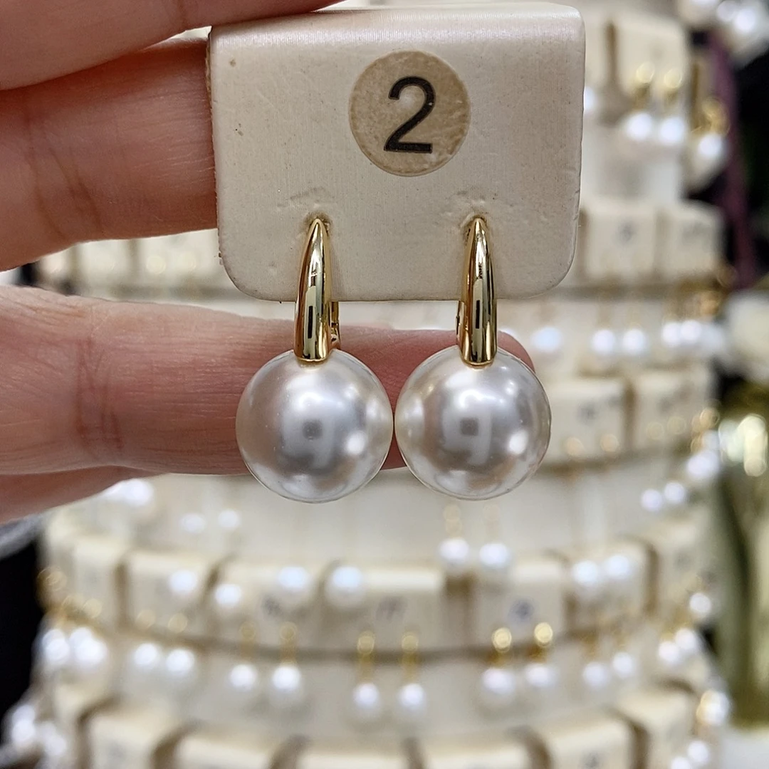 银S925镶嵌淡水珍珠耳饰