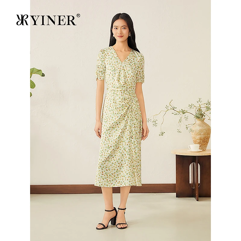 YINER音儿专选2025夏季新款波西米亚风茶歇裙V领果实印花连衣裙