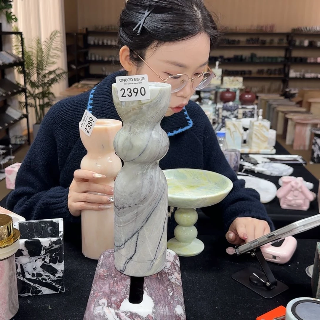 ?*鲍2390 暮光之城咕噜花瓶 福利
