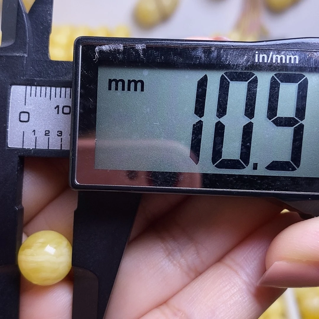 裸石琥珀未镶嵌蜜蜡圆珠冰片