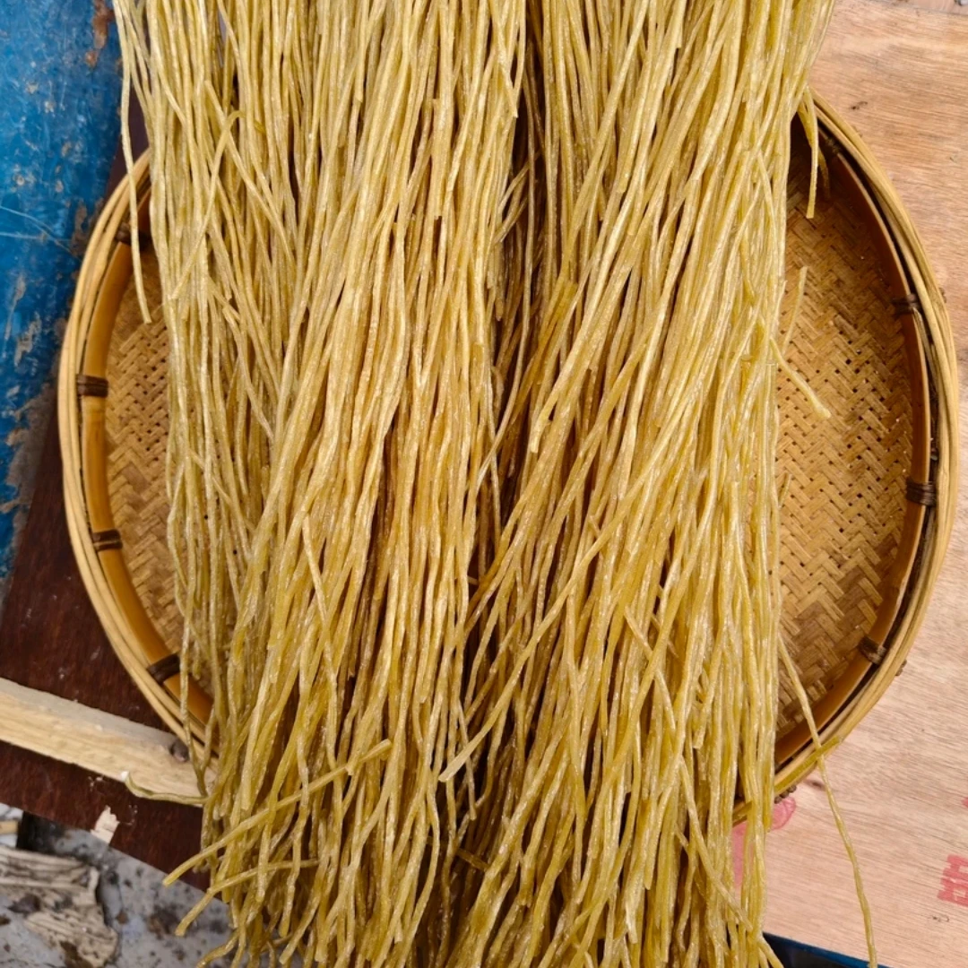 湘西农家手工红薯粉条炖肉煮汤