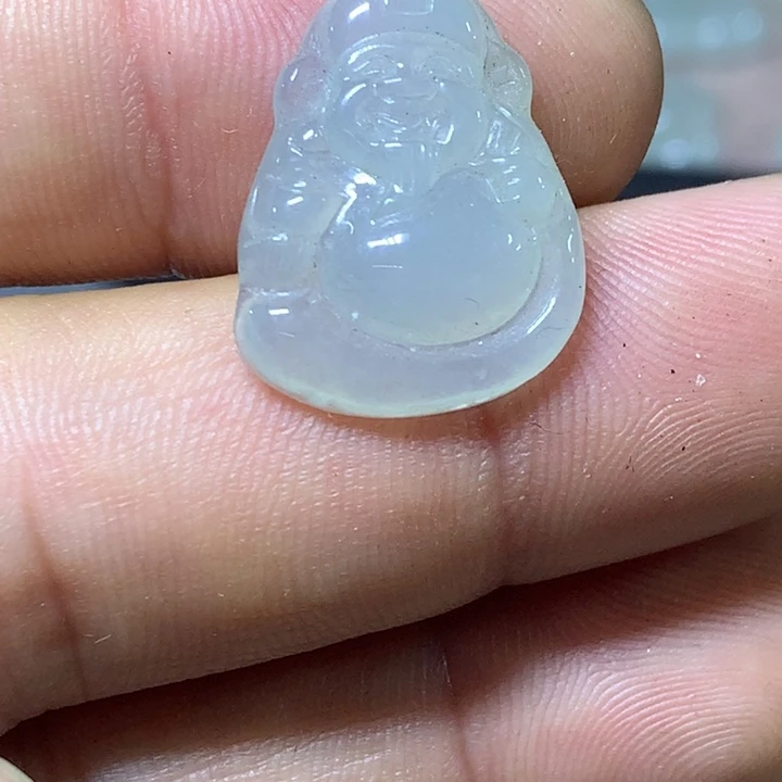 翡翠未镶嵌颈饰财神