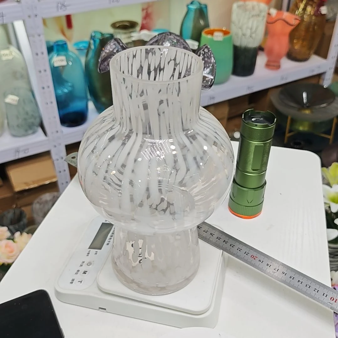 高27口，7琉璃造型花瓶