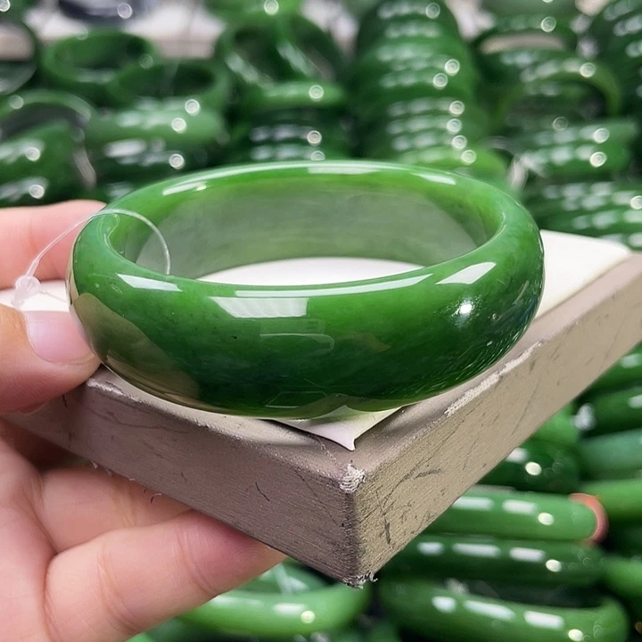 未镶嵌手镯和田玉（黄玉）