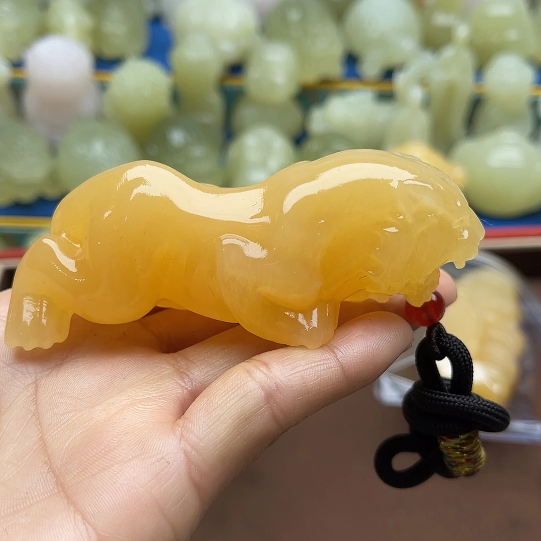 农***姐玉天然桌面小摆件