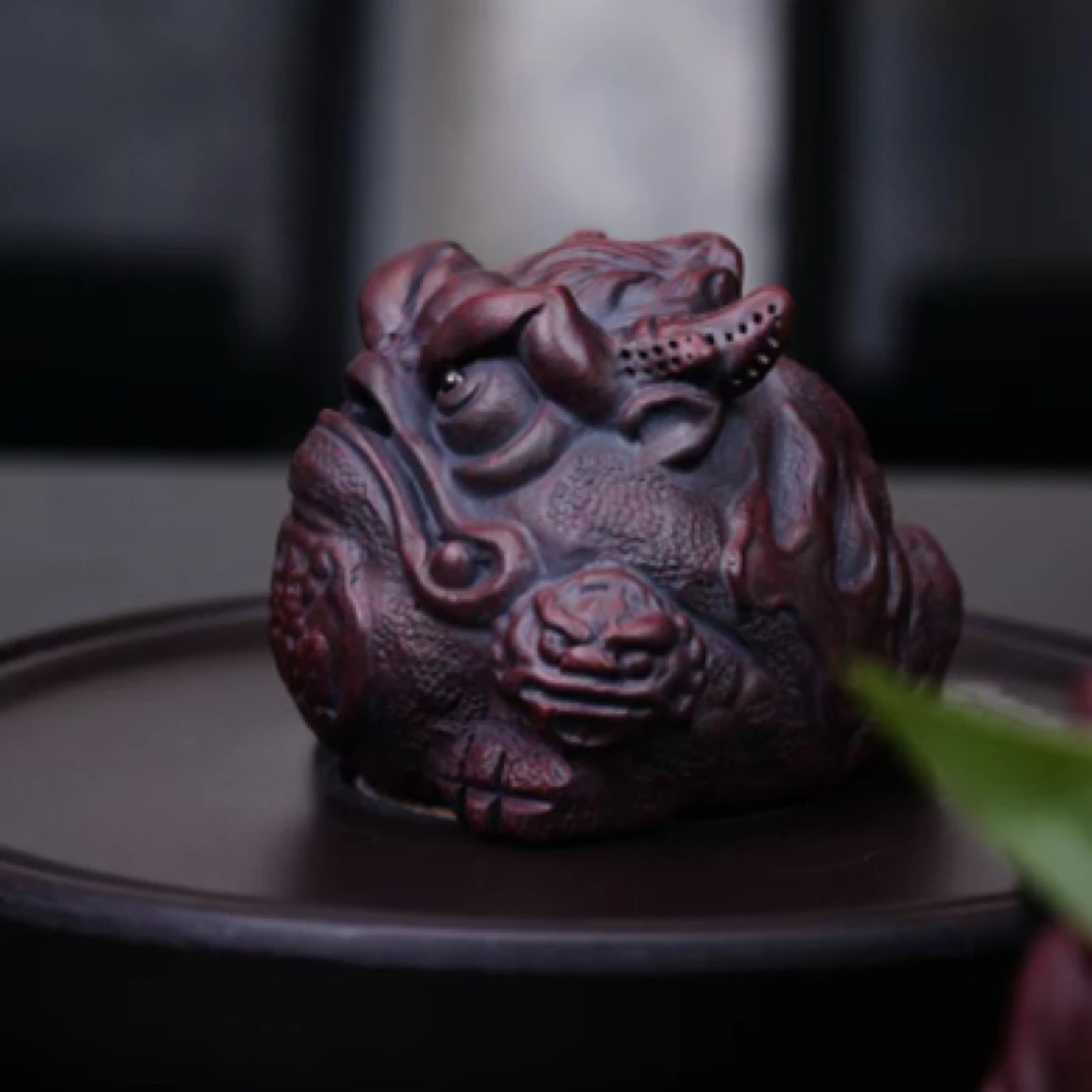 宜兴原矿紫砂全手工制作陶瓷茶宠大金蟾纯手工手捏创意浮雕工艺品