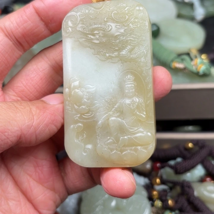 和田玉吊坠未镶嵌