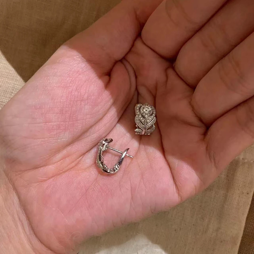 中古重工羽毛耳钉女清冷感时尚精致精美百搭饰品简约气质小众轻奢