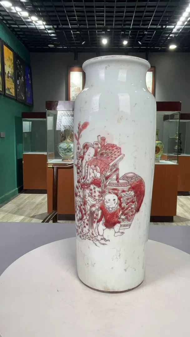 景德镇陶瓷釉里红赏瓶R11