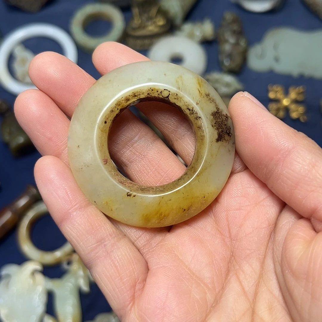 未镶嵌和田玉挂件