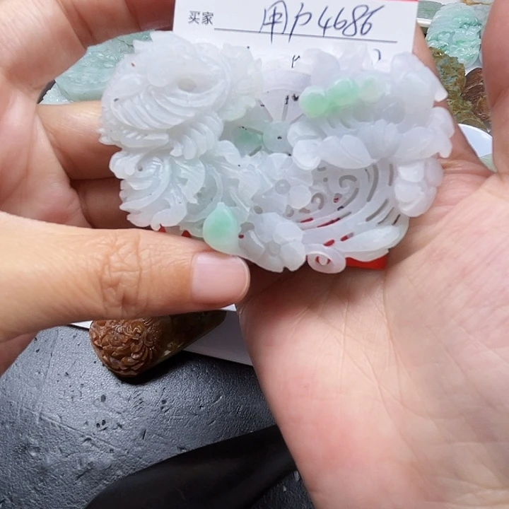 用***6未镶嵌定制翡翠翡翠