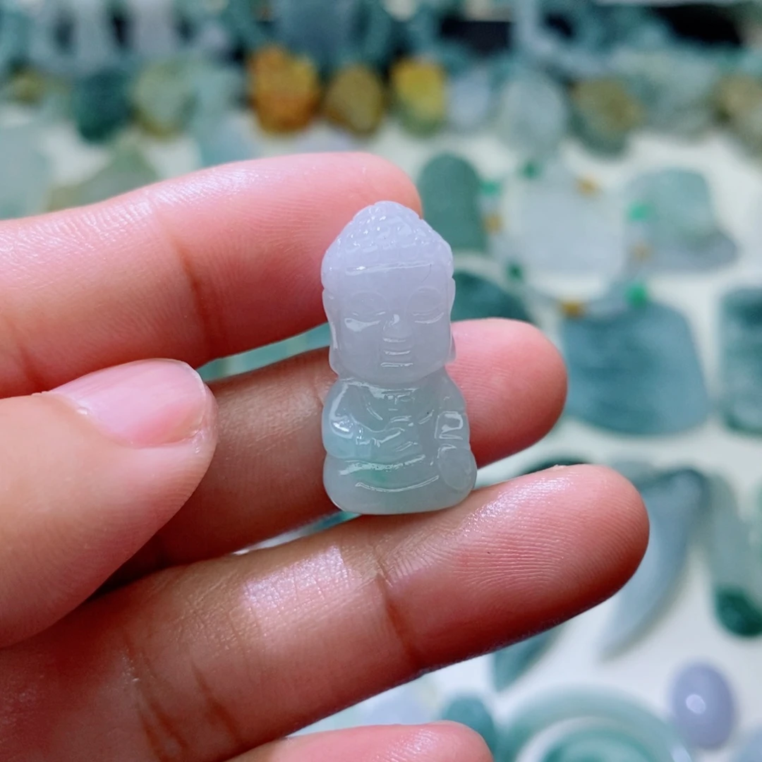 未镶嵌定制翡翠毛货抛光