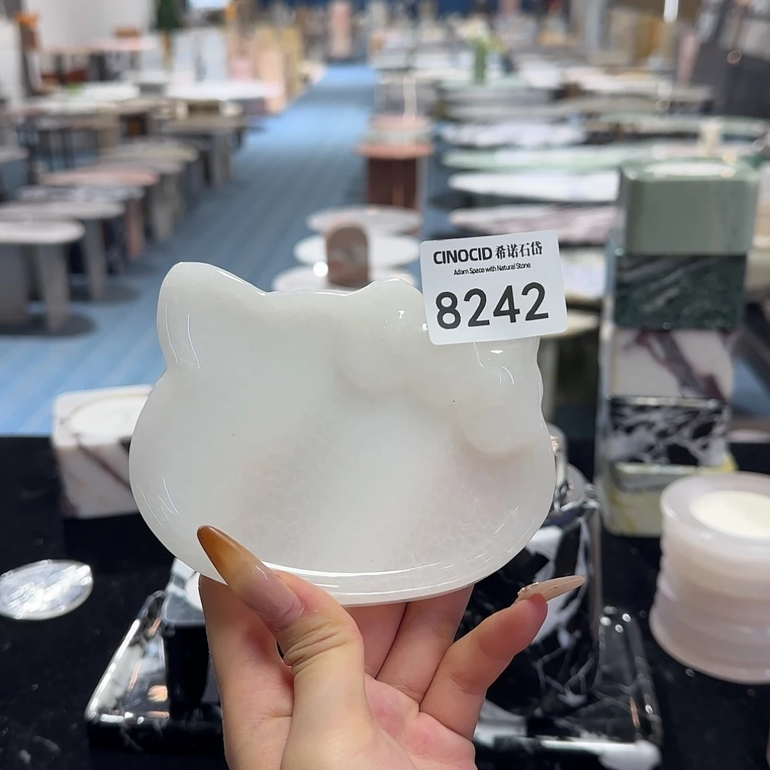 8242白玉小猫盘福利