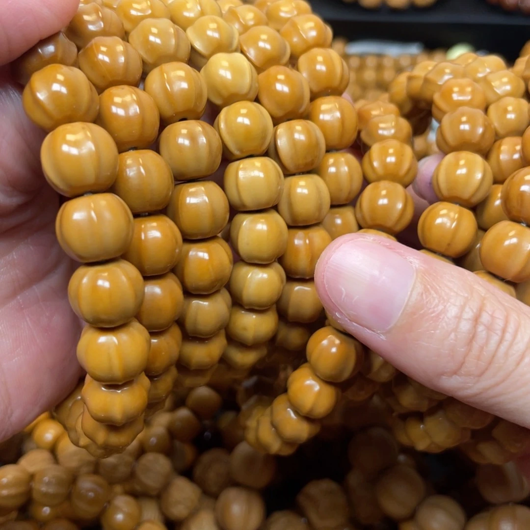 核桃手串/手链猴头雕刻瑕疵款小鲨鱼