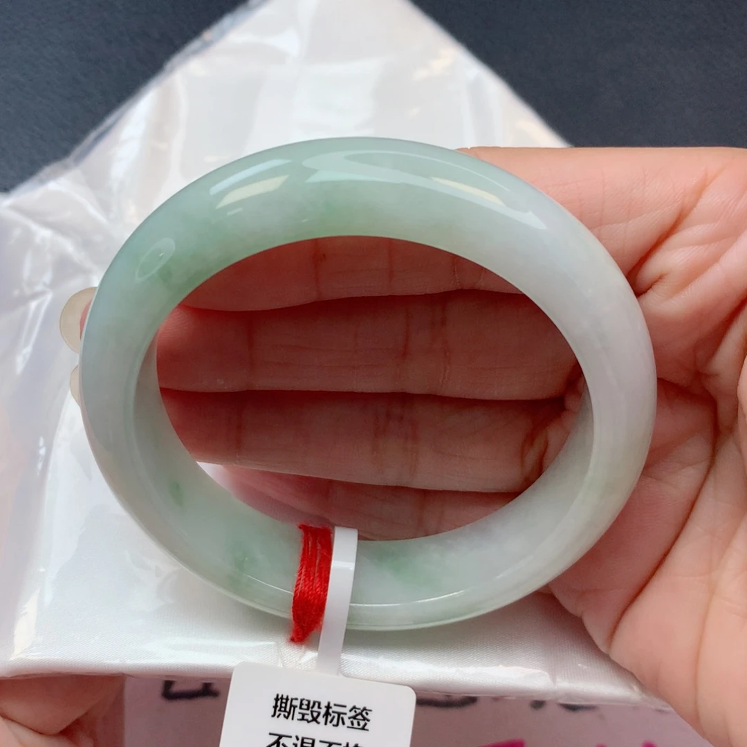 未镶嵌手镯翡翠55圈白底飘晴底有棉有纹宽镯福利