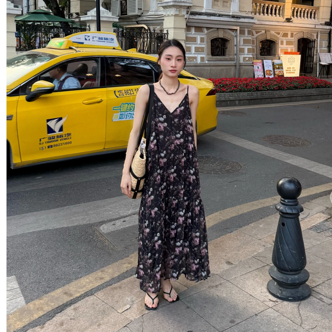 黑色连衣裙海边度假沙滩裙吊带裙