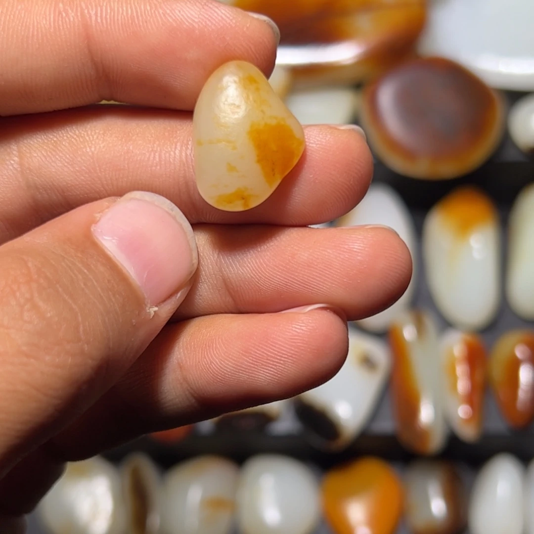 和田玉未镶嵌挂件3.5克