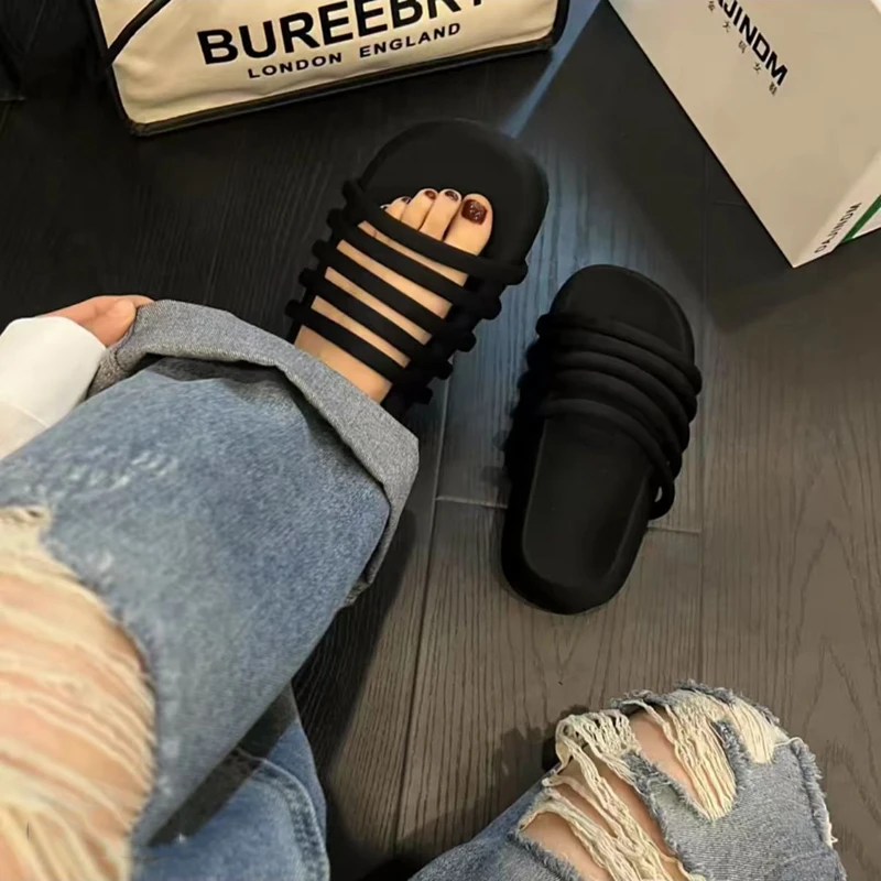 拖鞋女夏外穿2025新款时尚厚底软底舒适欧若风一字拖沙滩露趾凉拖