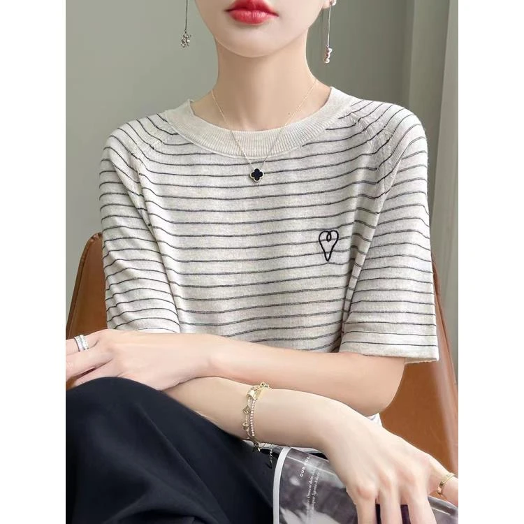 精纺羊毛条纹文艺短袖学生感内搭上衣NSY145