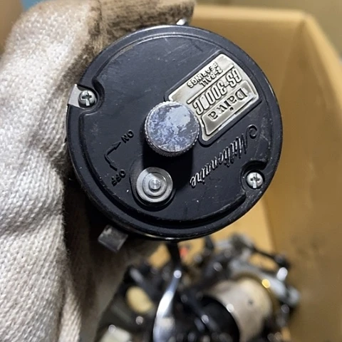 叶***少二手渔轮微微瑕疵160