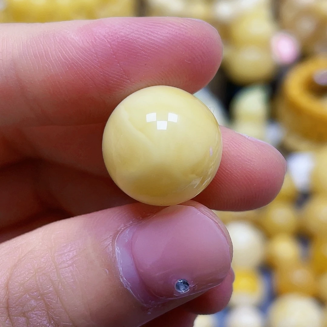 蜜蜡未镶嵌裸石15.5mm