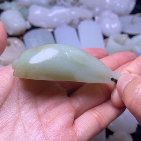 和田玉未镶嵌吊坠(不含链)