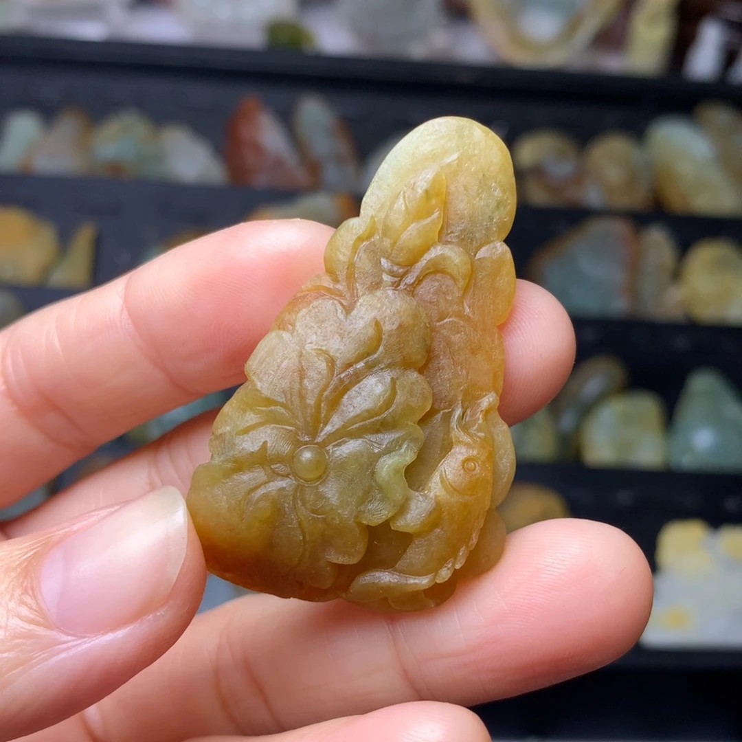 定制翡翠未镶嵌翡翠