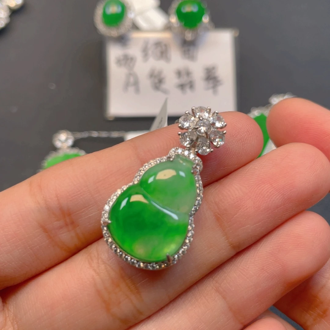 翡翠银S925镶嵌吊坠(不含链)