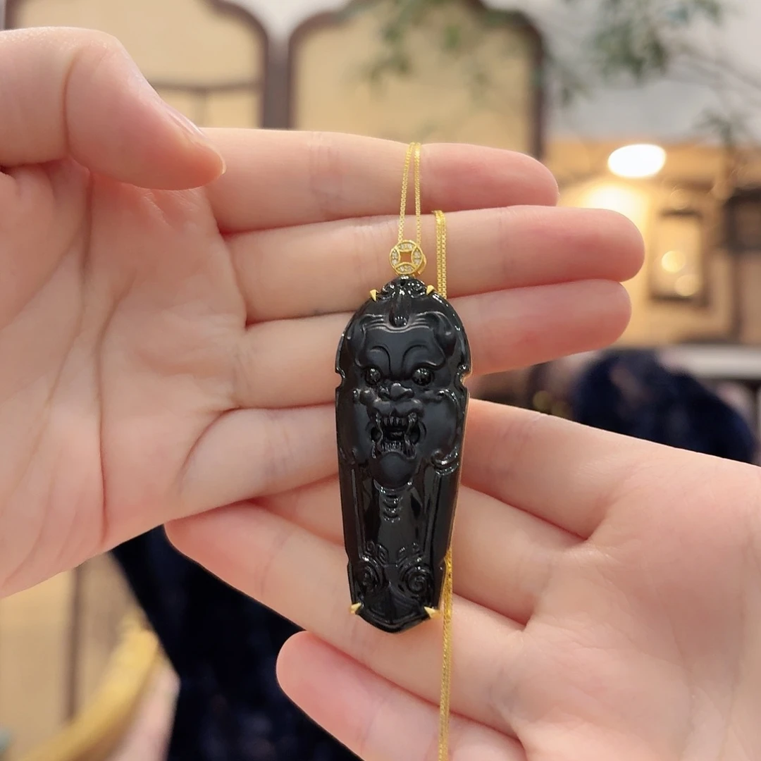 翡翠18K金镶嵌吊坠(赠链)