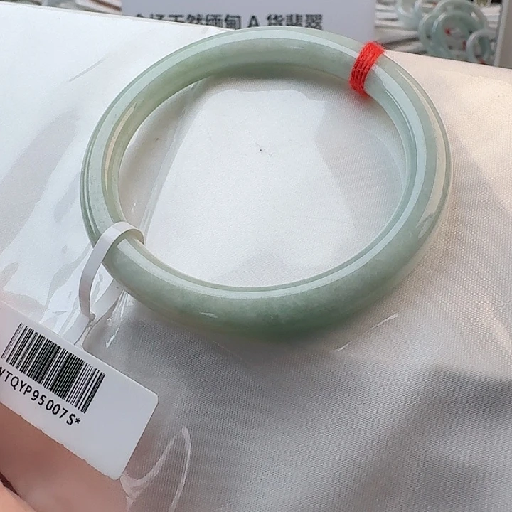 未镶嵌手镯翡翠56–5007