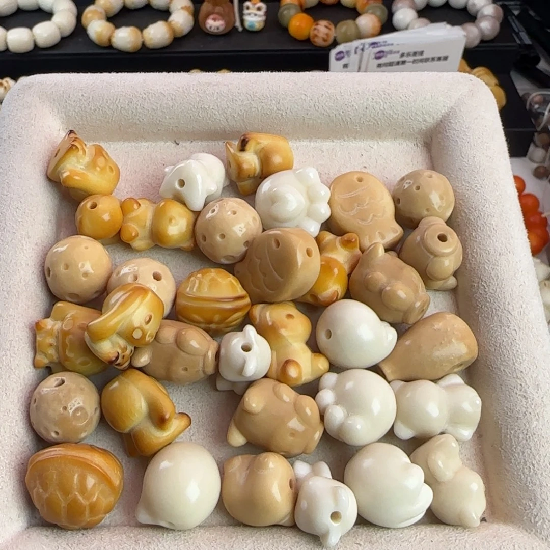 菩提根/象牙果吊坠微瑕疵34颗小尺寸约德尔人（打包福利）