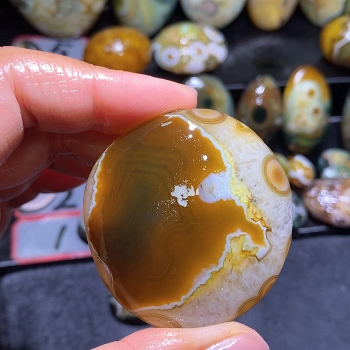 玛瑙/玉髓玛瑙吊坠未镶嵌