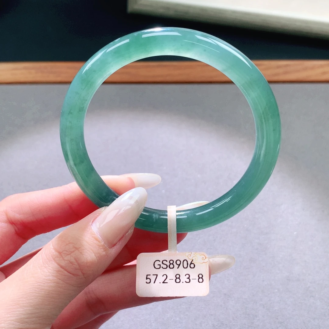 翡翠未镶嵌手镯天然