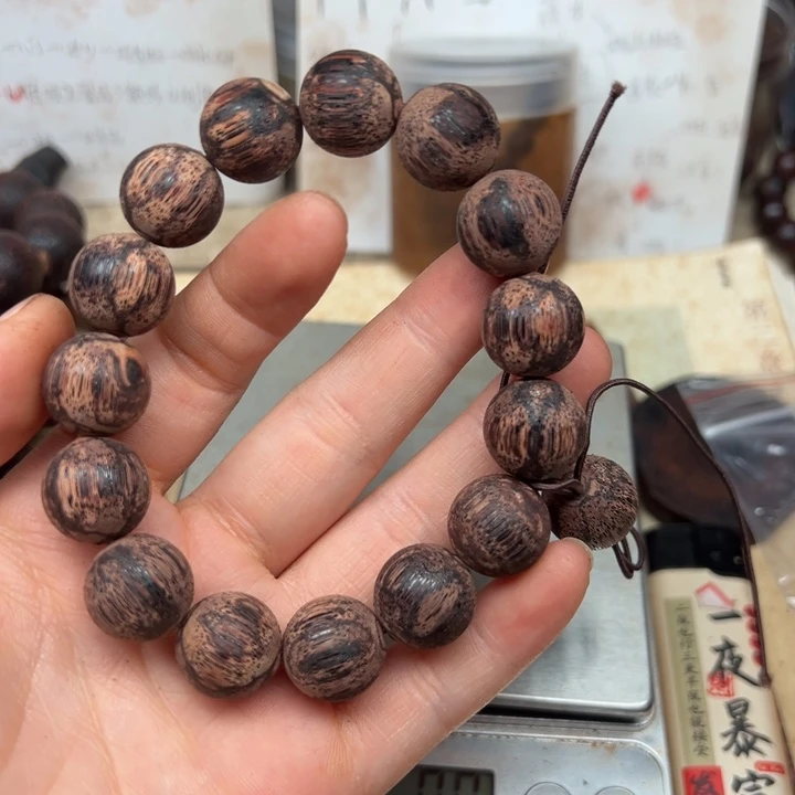 L***生藤类降真香1.5白油东芝结晶超一档藤心