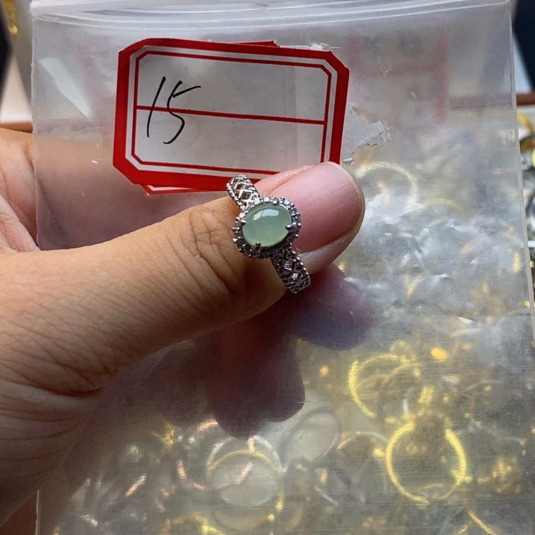 翡翠戒指银S925镶嵌翡翠首饰