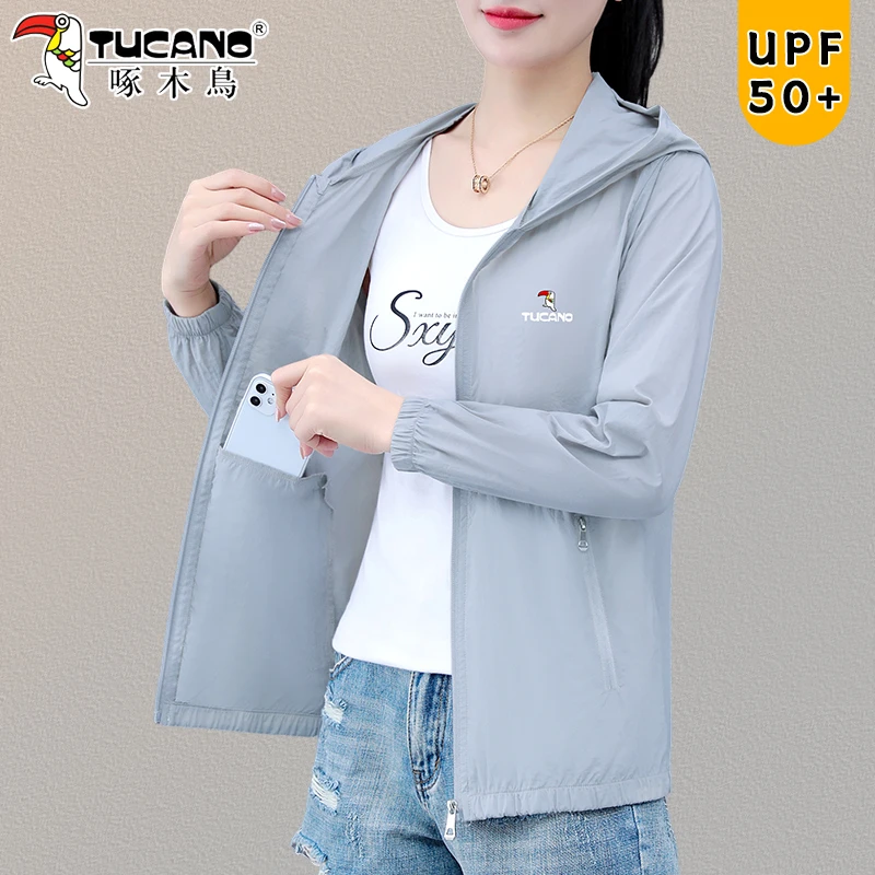 啄木鸟夏季轻薄防晒衣女2025新款防紫外线冰感宽松连帽女士短外套