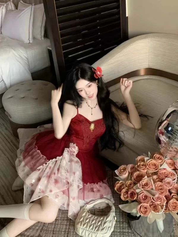 【校园甜妹】夏季新款两件套甜美可爱学院风碎花背带裙配娃娃领衬衫