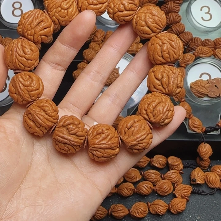 六***郎手串桃核龙纹桃核