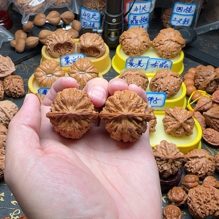 吊坠文玩核桃38苹果园