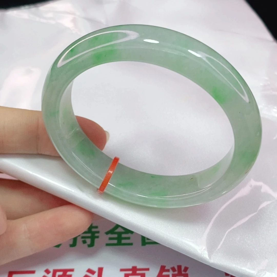 未镶嵌手镯翡翠54贵妃