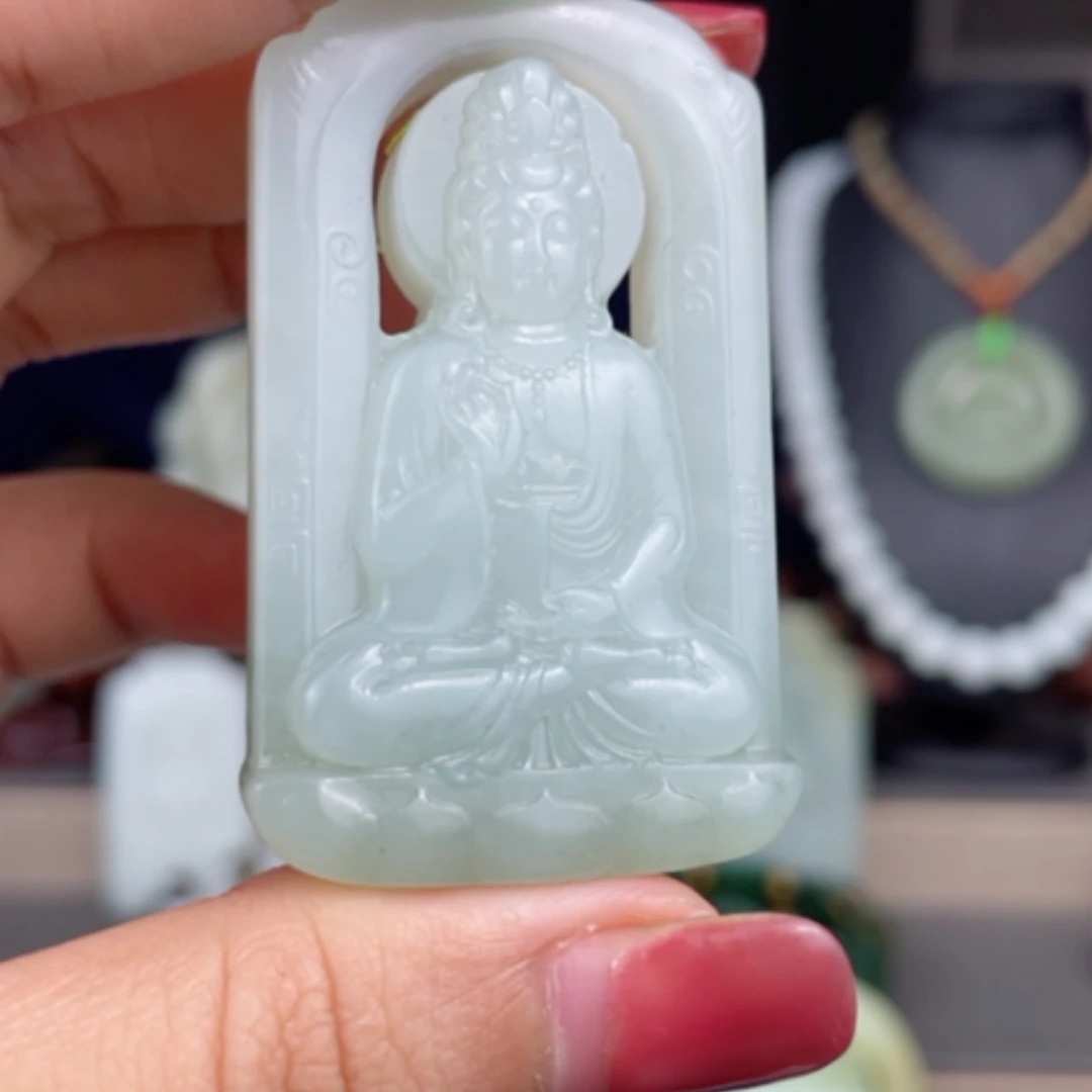 【闪购商品】颈饰未镶嵌和田玉