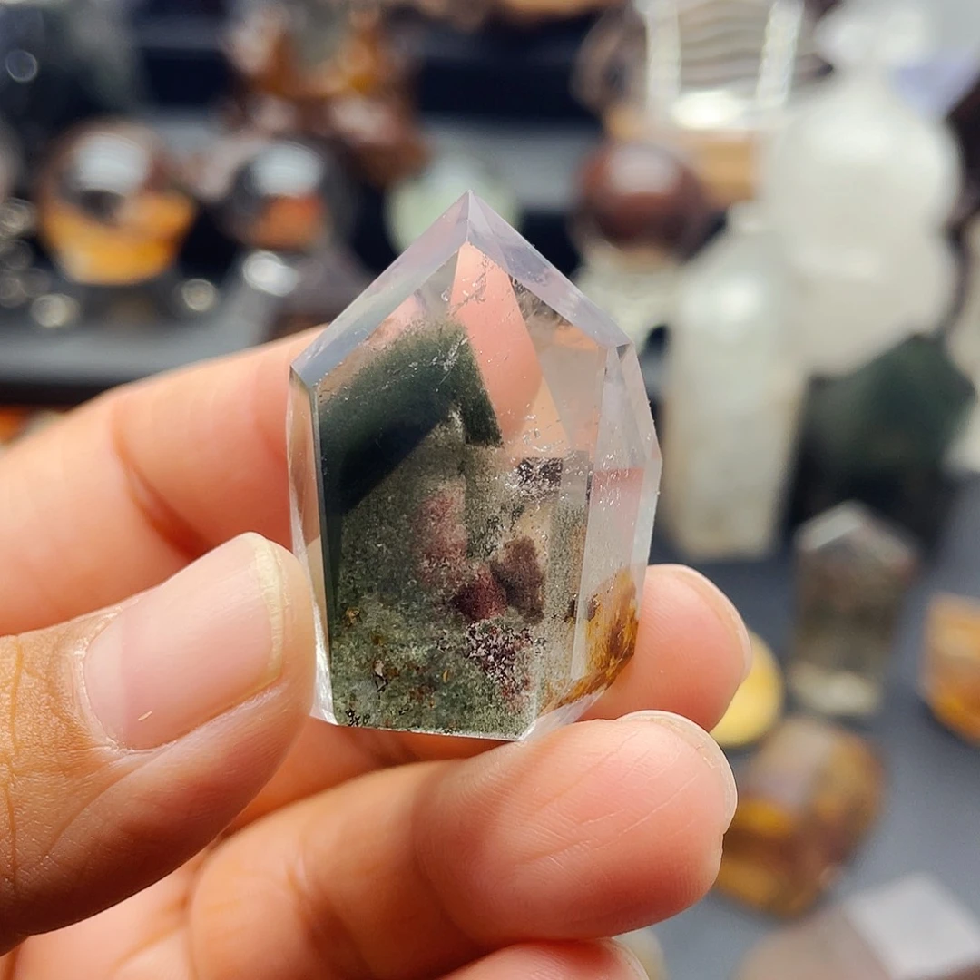 未镶嵌水晶大型摆件（非配饰）