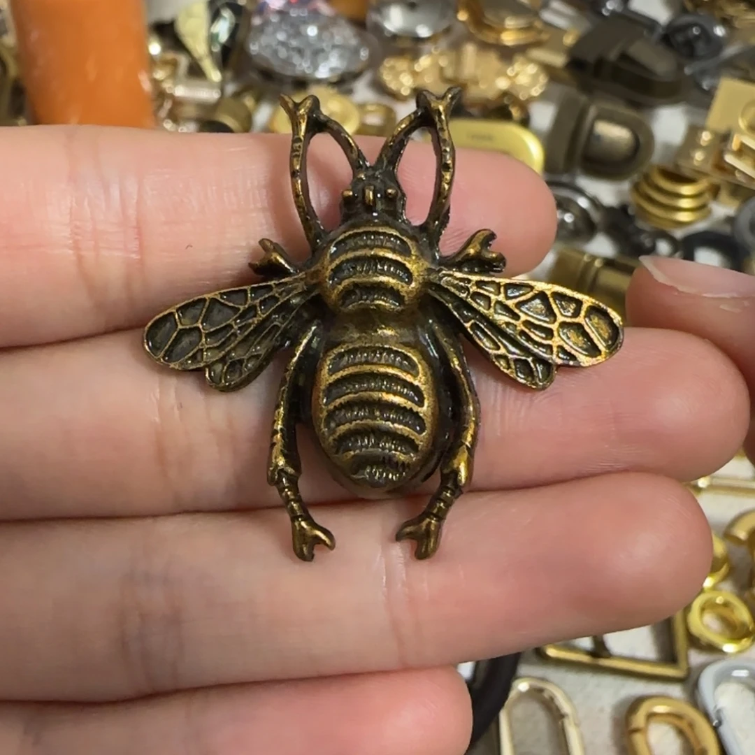 卡脚装饰10元10个.