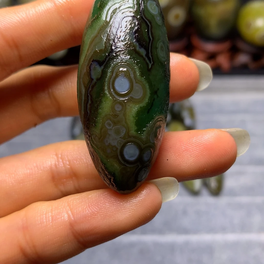 玛瑙/玉髓裸石未镶嵌和**玉