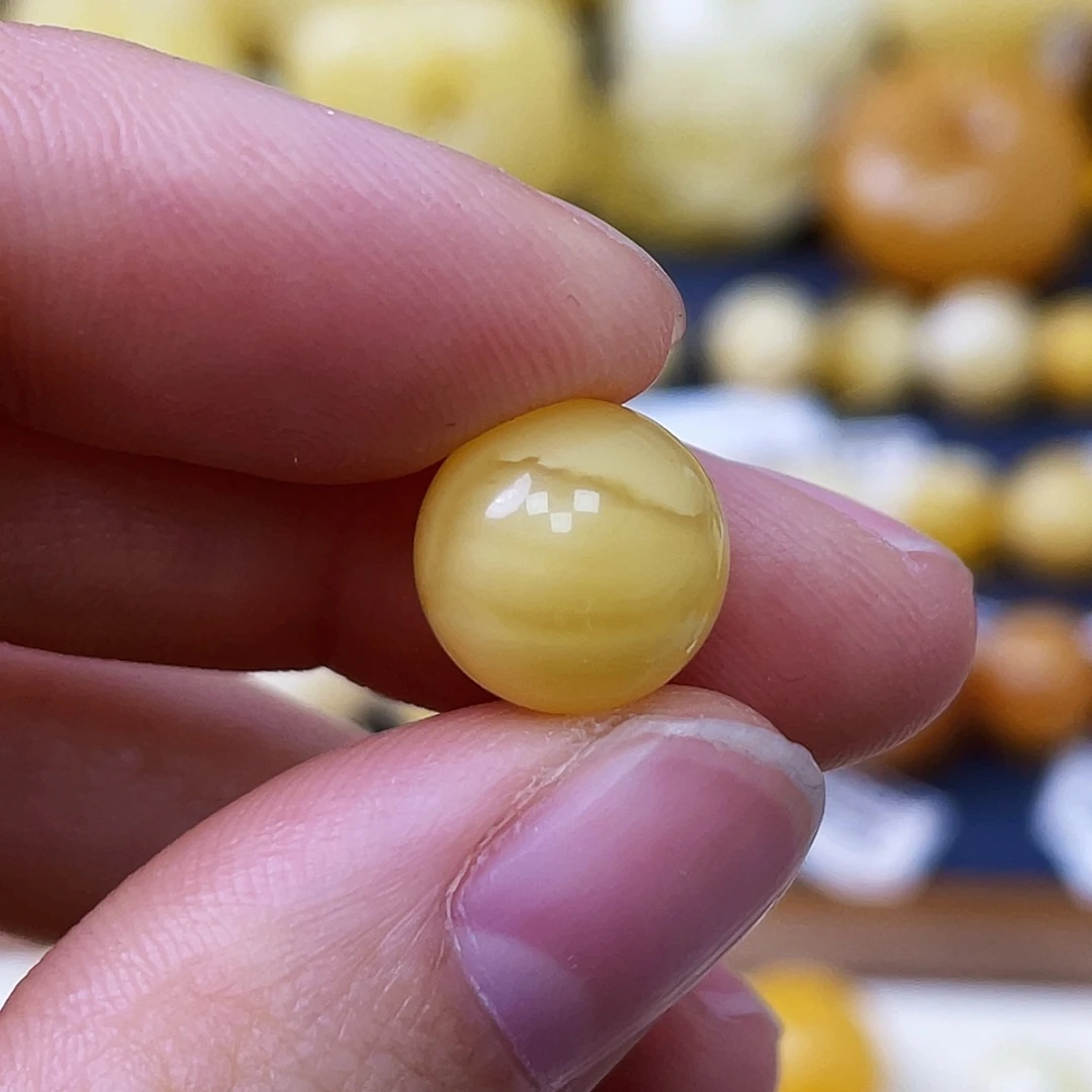 蜜蜡未镶嵌珠宝奇石11mm瑕疵福利