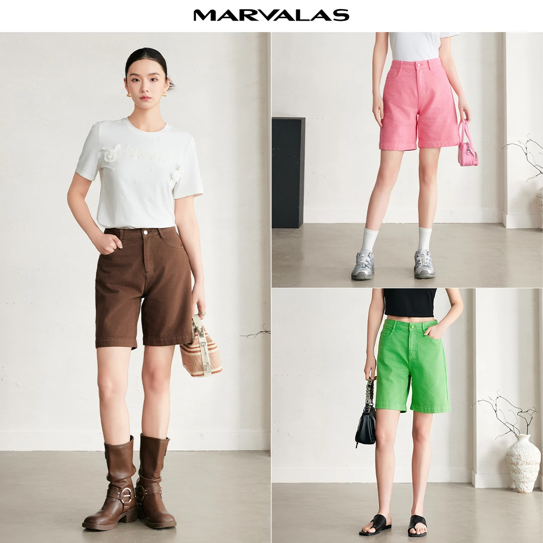 【曼德诗】牛仔短裤2025多巴胺色彩百搭直筒裤女M103208848-1