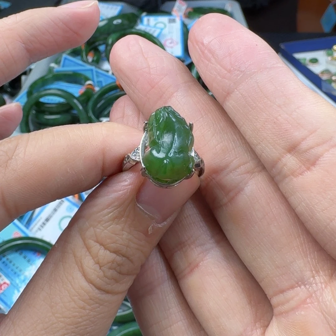 和田玉（碧玉）戒指合金