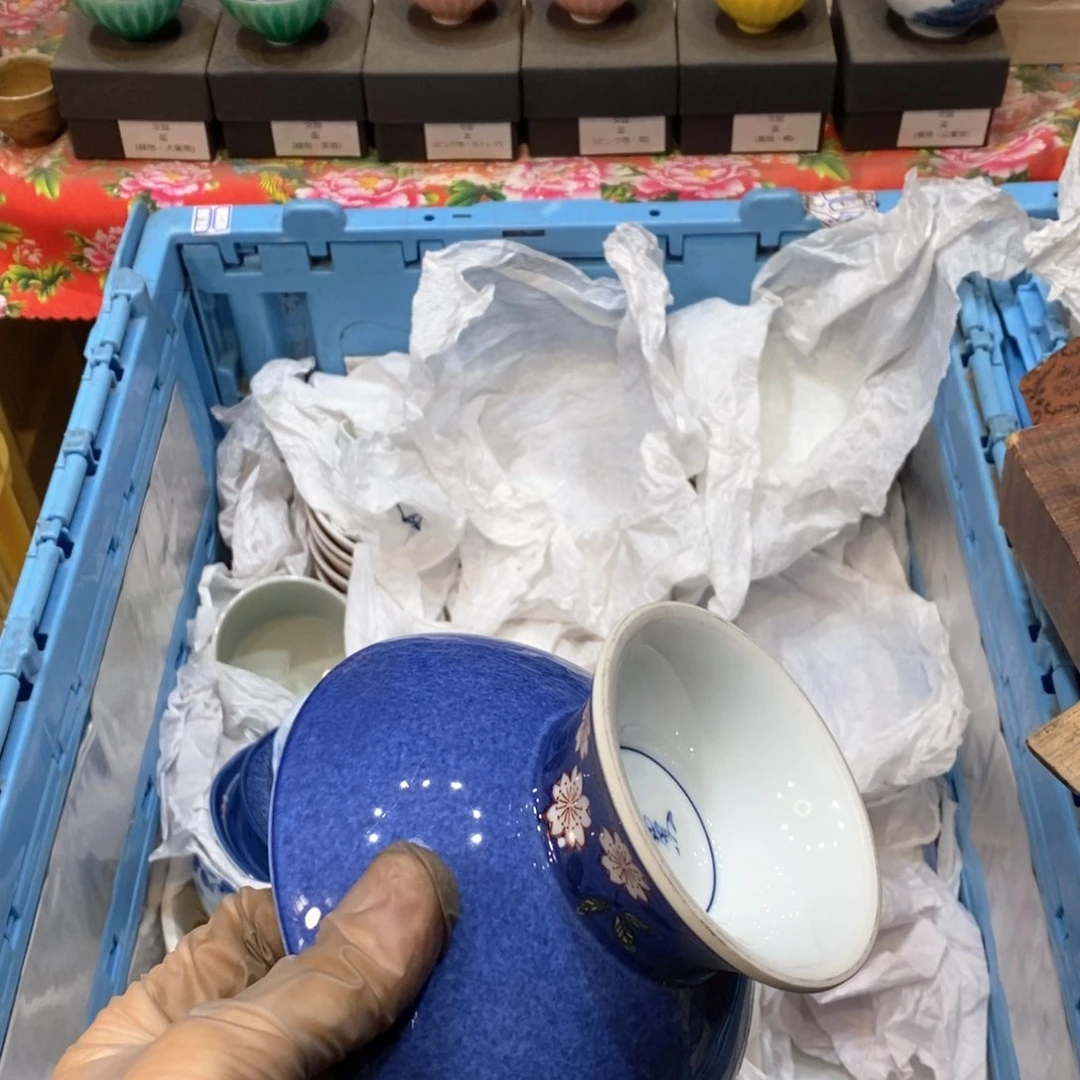 瓷片顾***厨哈哈哈哈哈哈哈哈哈