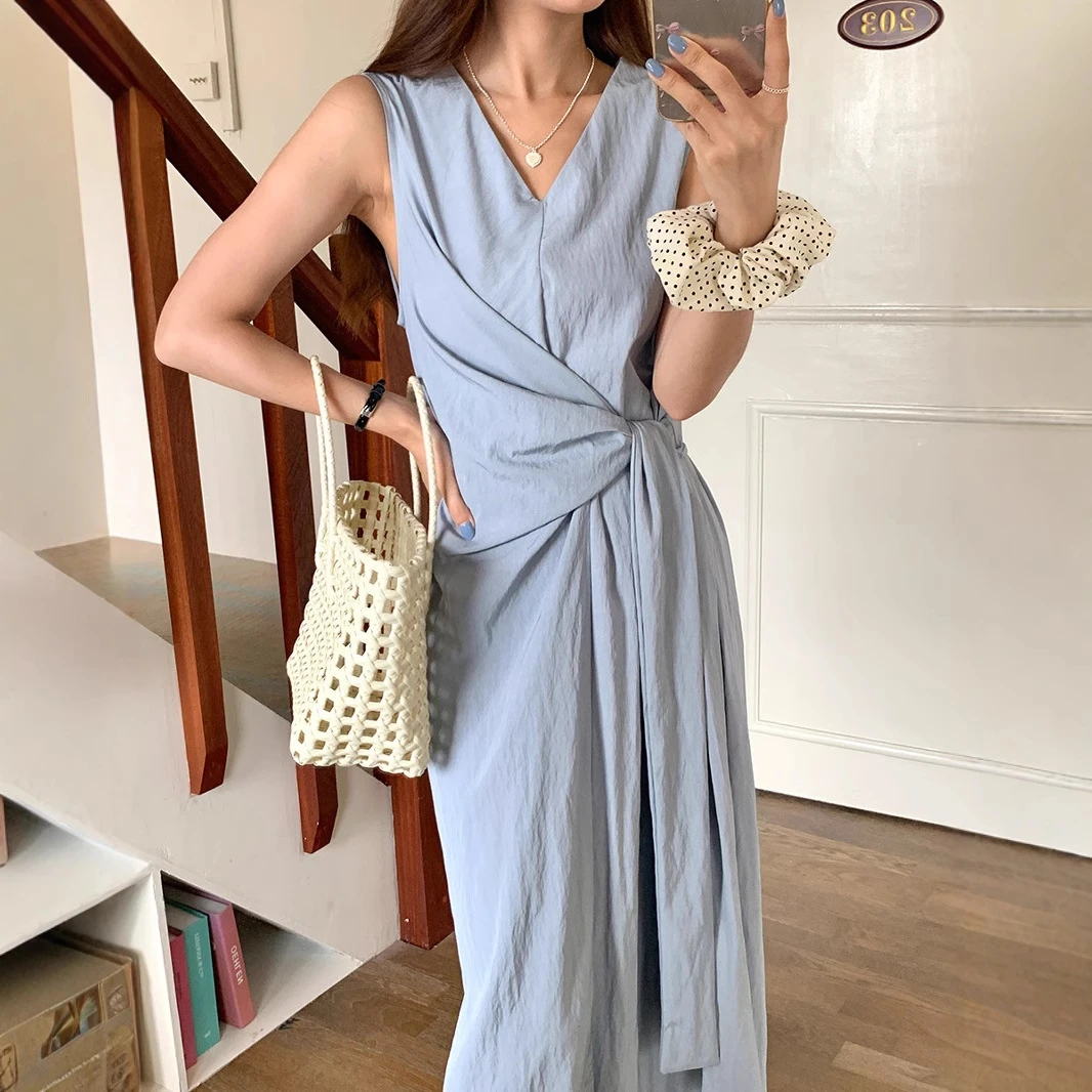 实拍韩式设计感侧边绑带连衣裙纯色领无袖背心裙夏季2025年新款