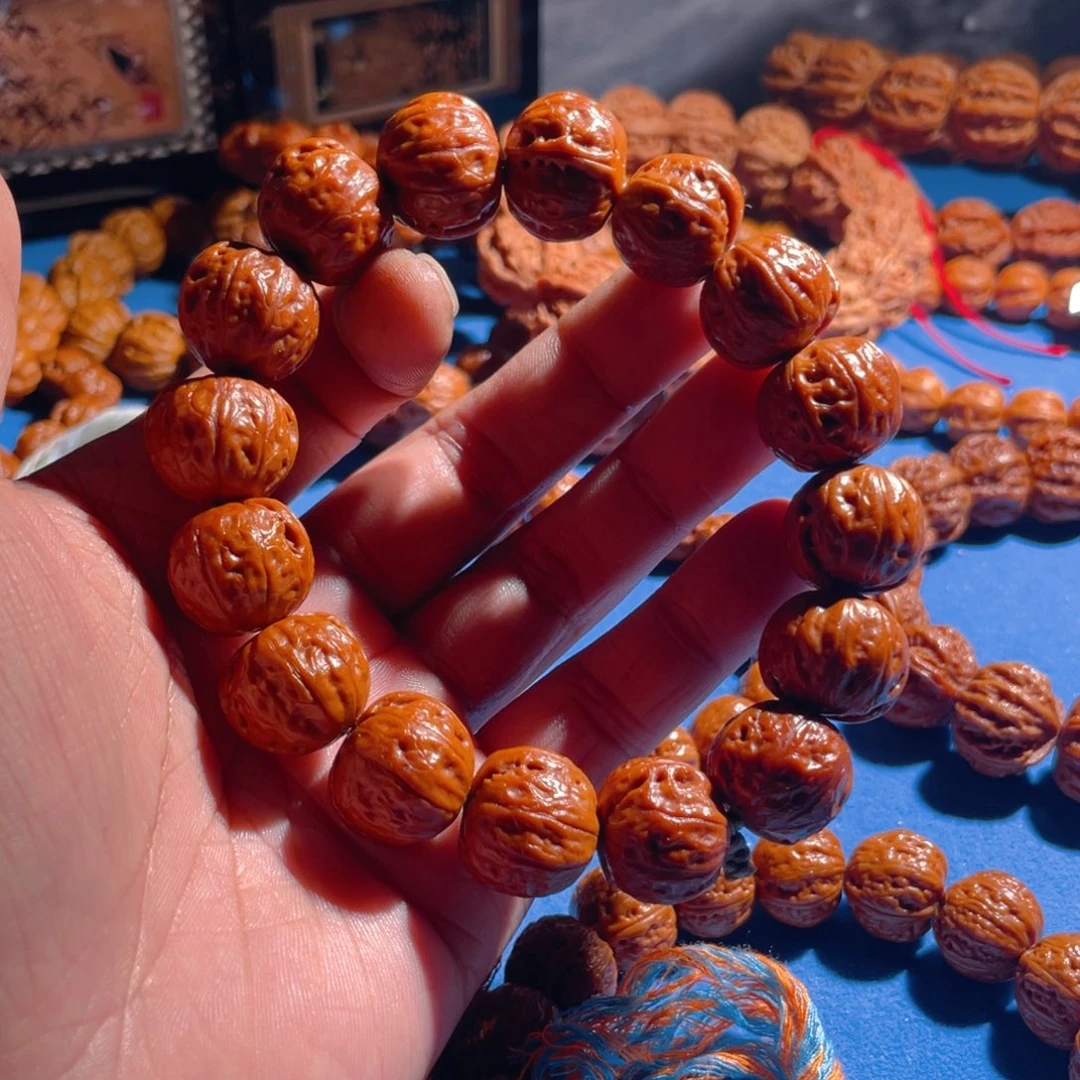 用***3文玩核桃手串一道筋